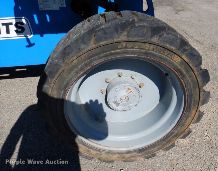 image for item DQ7216 2008 Genie S-60  boom lift