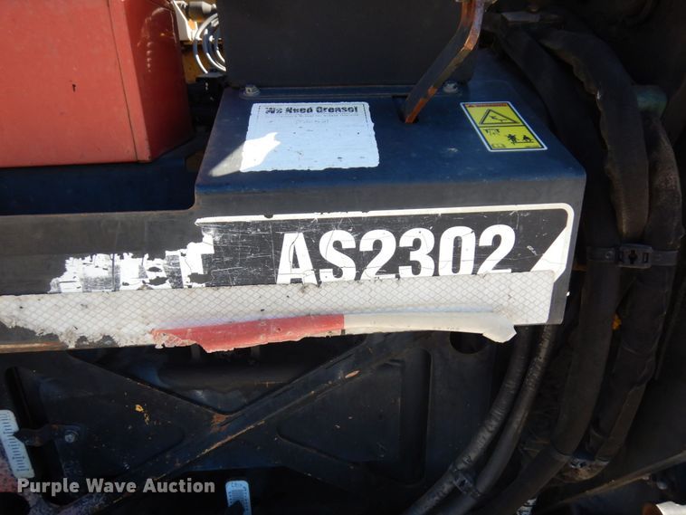 image for item DQ7218 2009 Caterpillar AP1055D  paver