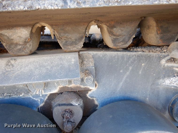 image for item DQ7218 2009 Caterpillar AP1055D  paver