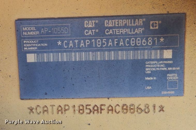 image for item DQ7218 2009 Caterpillar AP1055D  paver