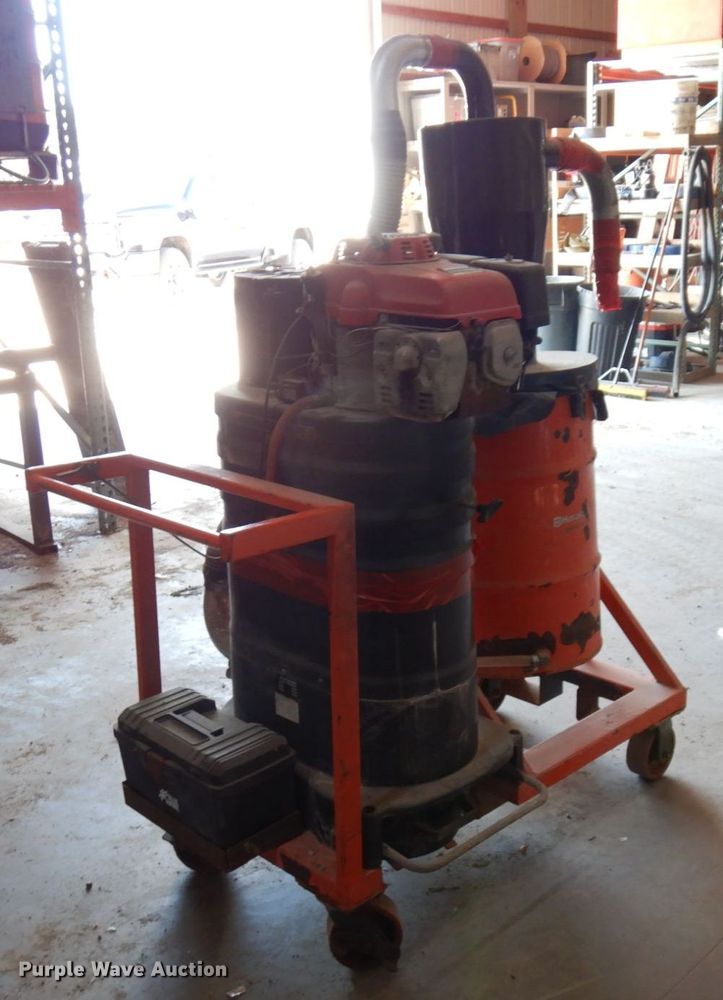 image for item DQ7222 Husqvarna Soff-Cut V-1000  dust collector