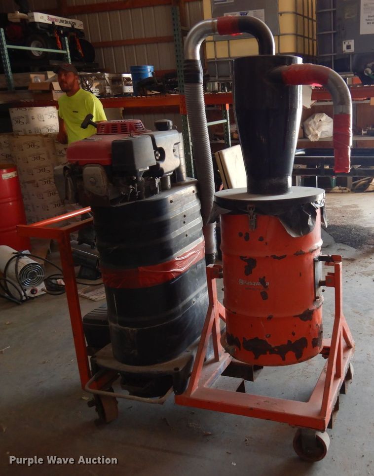 image for item DQ7222 Husqvarna Soff-Cut V-1000  dust collector