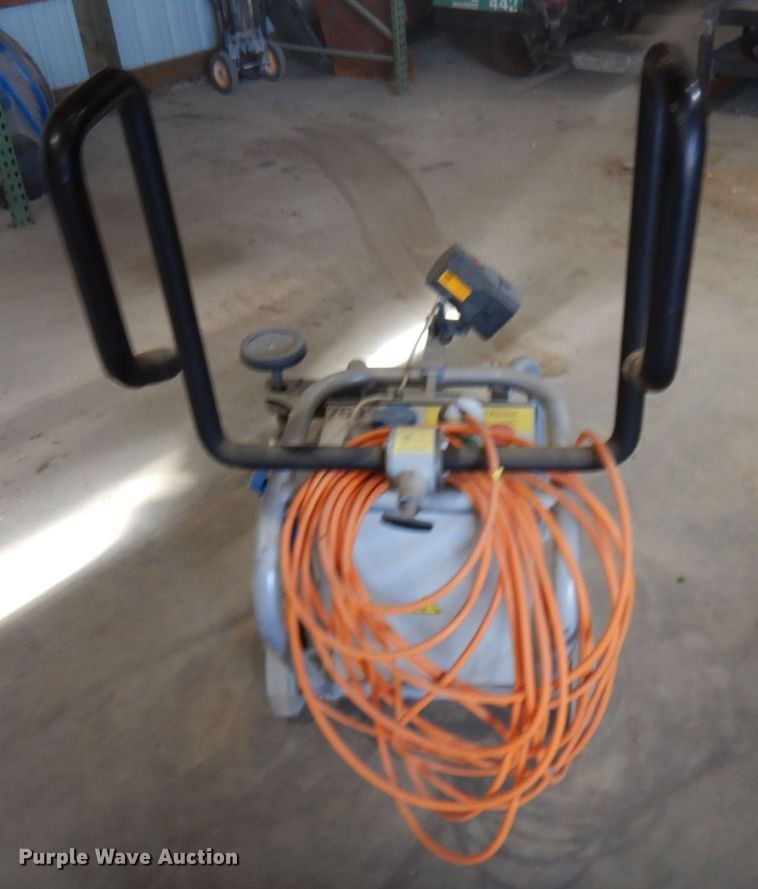 image for item DQ7223 2017 Lavina 13X  concrete grinder