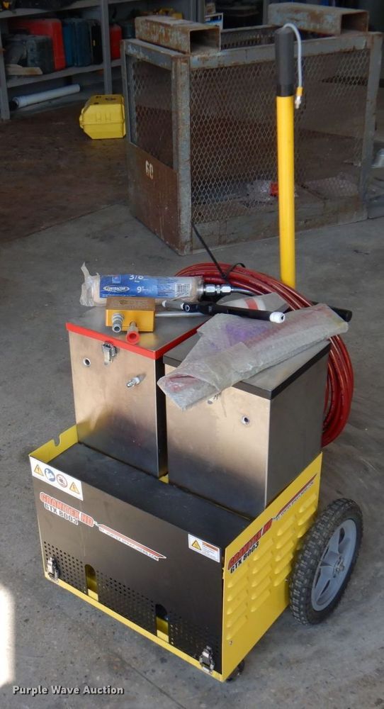 image for item DQ7227 Matrix Pro-Systems MTX-5000  floor coating applicator