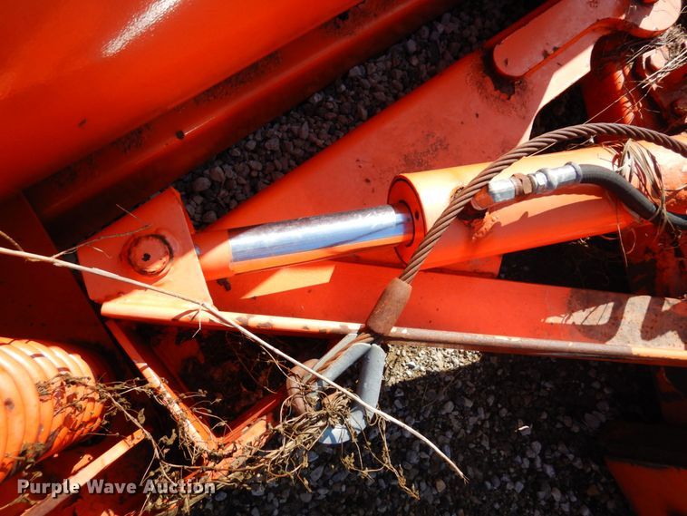 image for item DQ7229 2010 Wausau R4512  snow plow