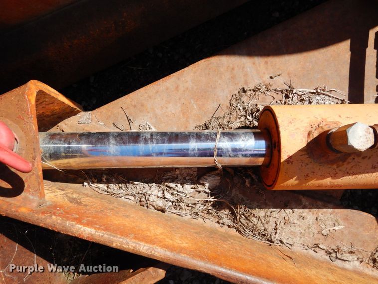 image for item DQ7231 Wausau R4514H  snow plow