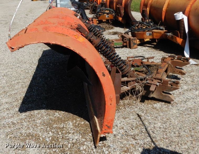 image for item DQ7232 Henderson  snow plow