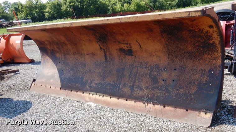 image for item DQ7233 Snow plow