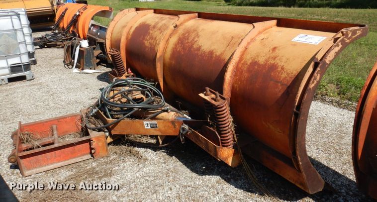 image for item DQ7235 Snow plow