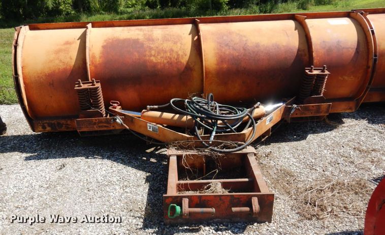 image for item DQ7235 Snow plow