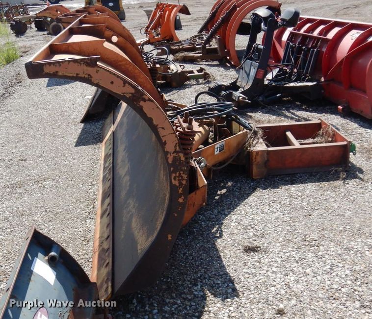 image for item DQ7235 Snow plow