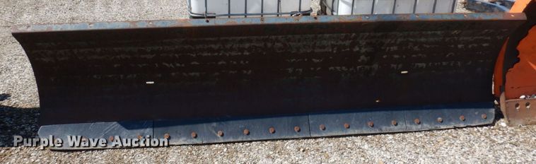 image for item DQ7236 Virnig  skid steer snow pusher