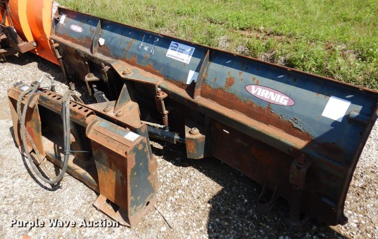 image for item DQ7236 Virnig  skid steer snow pusher