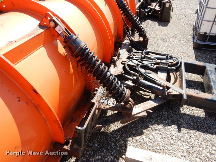 image for item DQ7237 Henderson RSPx12x42xIS  snow plow