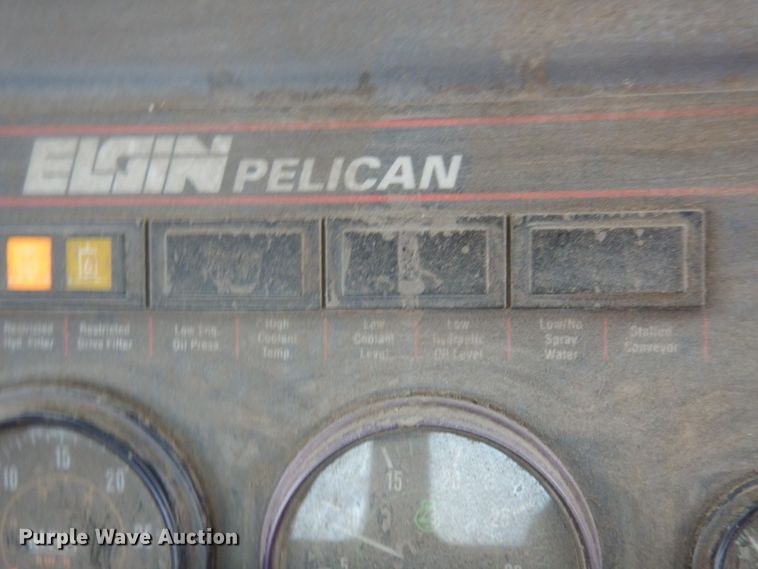 image for item DQ7240 1999 Elgin Pellican Series P  street sweeper truck