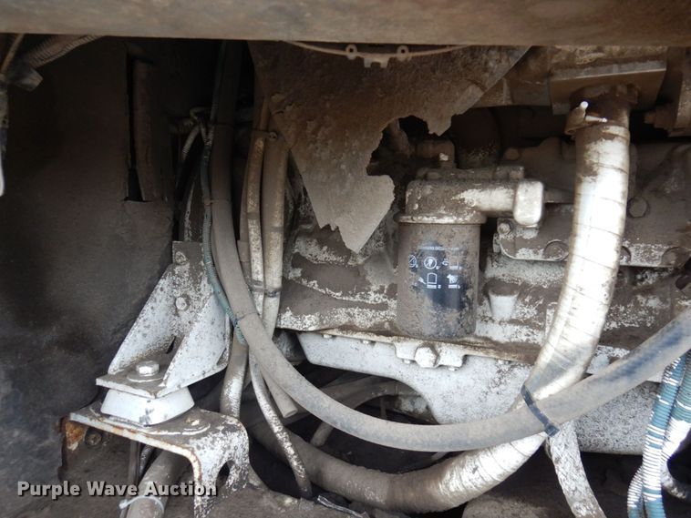 image for item DQ7240 1999 Elgin Pellican Series P  street sweeper truck