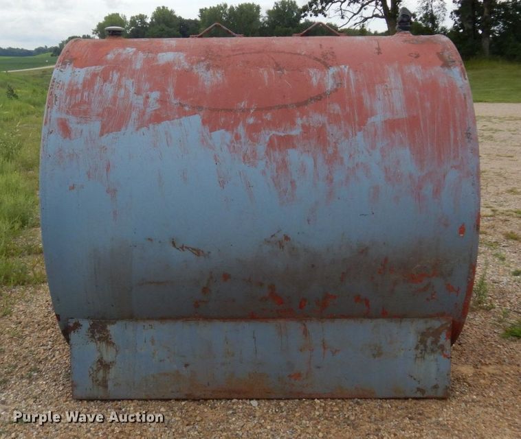 image for item DQ7243 Fuel tank