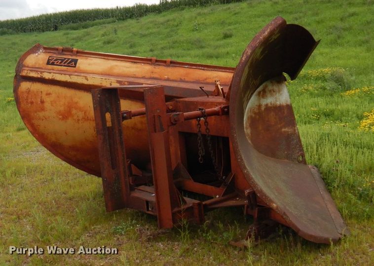 image for item DQ7244 1979 Falls V890  motor grader V-plow