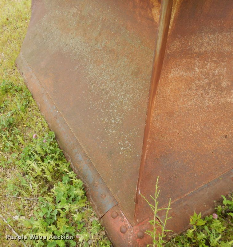 image for item DQ7244 1979 Falls V890  motor grader V-plow