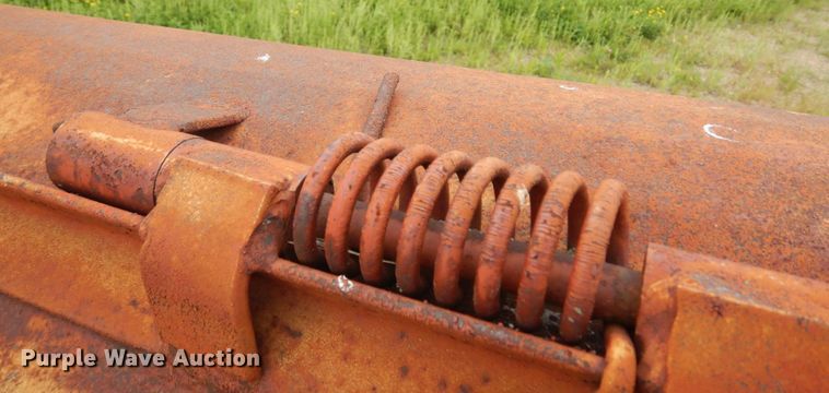 image for item DQ7244 1979 Falls V890  motor grader V-plow