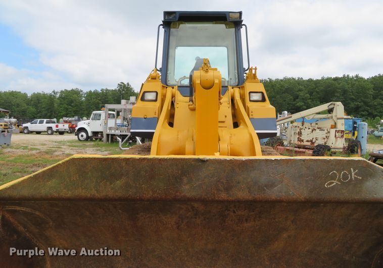 image for item DR0099 1987 Komatsu D66S-1  track loader