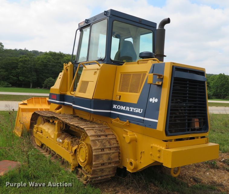 image for item DR0099 1987 Komatsu D66S-1  track loader