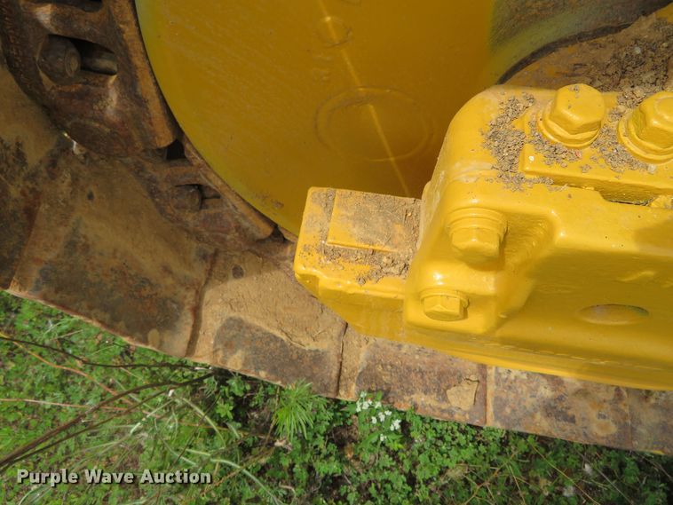image for item DR0099 1987 Komatsu D66S-1  track loader