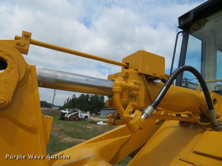 image for item DR0099 1987 Komatsu D66S-1  track loader