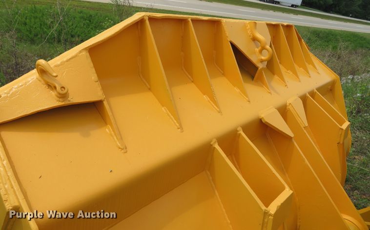 image for item DR0099 1987 Komatsu D66S-1  track loader