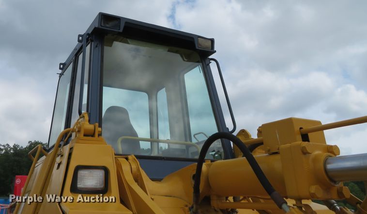 image for item DR0099 1987 Komatsu D66S-1  track loader