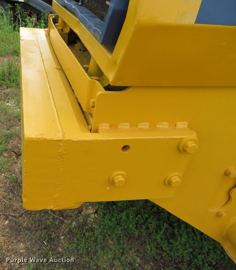 image for item DR0099 1987 Komatsu D66S-1  track loader