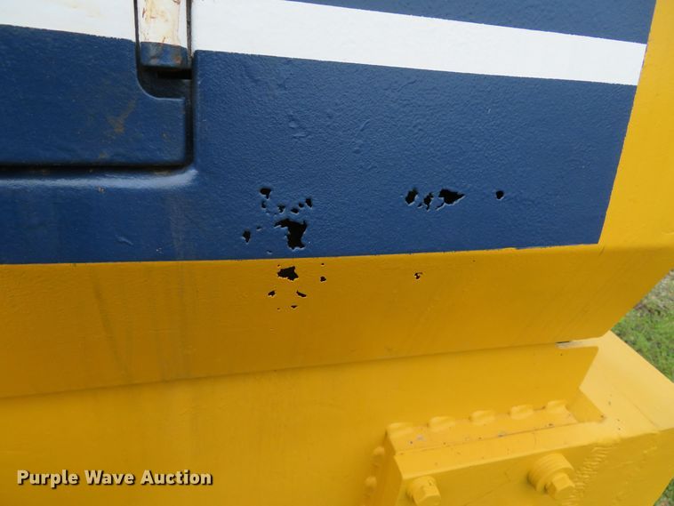 image for item DR0099 1987 Komatsu D66S-1  track loader