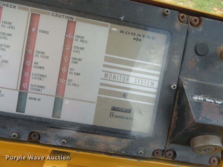 image for item DR0099 1987 Komatsu D66S-1  track loader