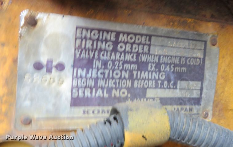 image for item DR0099 1987 Komatsu D66S-1  track loader