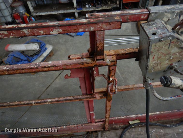 image for item DR0518 1999 Mec 2548HT  scissor lift