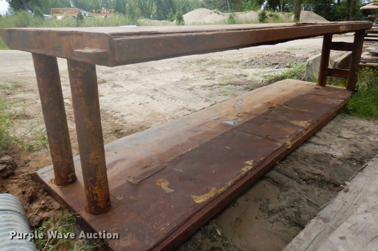 image for item DR0519 Trench box