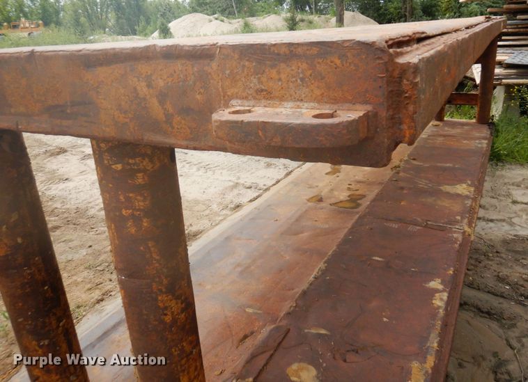 image for item DR0519 Trench box