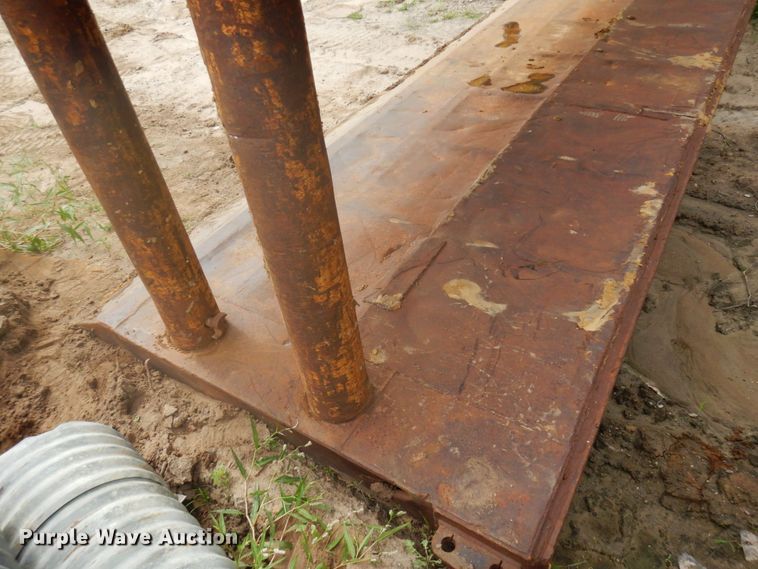 image for item DR0519 Trench box