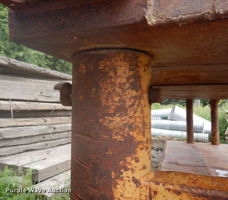 image for item DR0519 Trench box