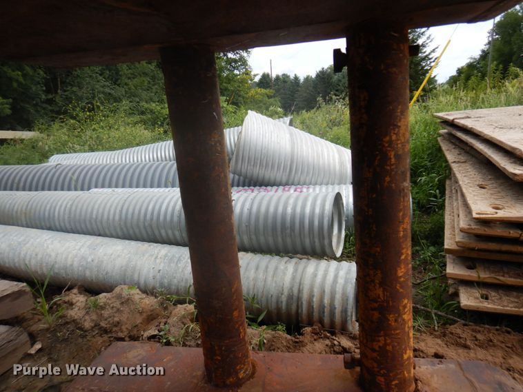 image for item DR0519 Trench box