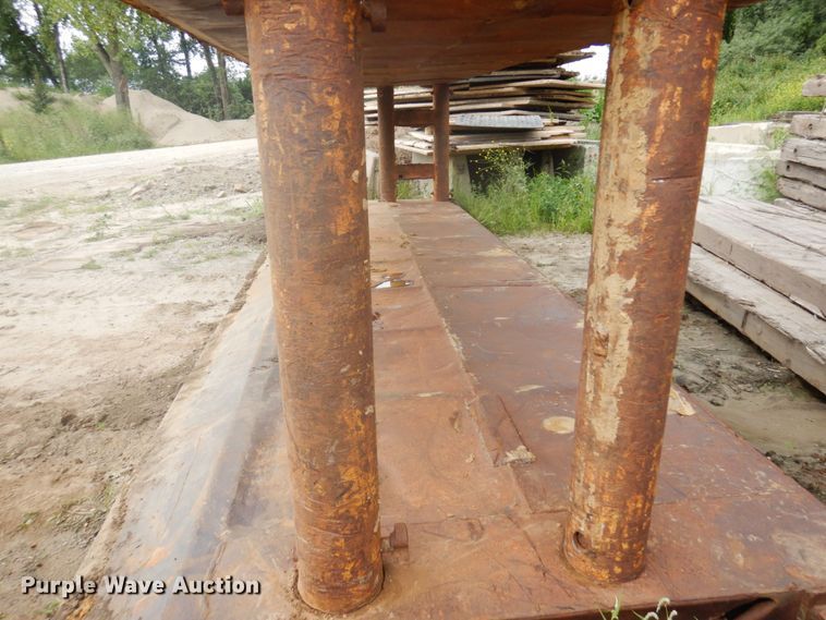 image for item DR0519 Trench box