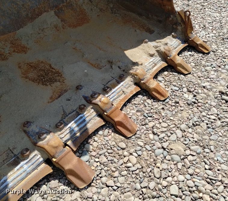 image for item DR1320 2010 Caterpillar 966H  wheel loader