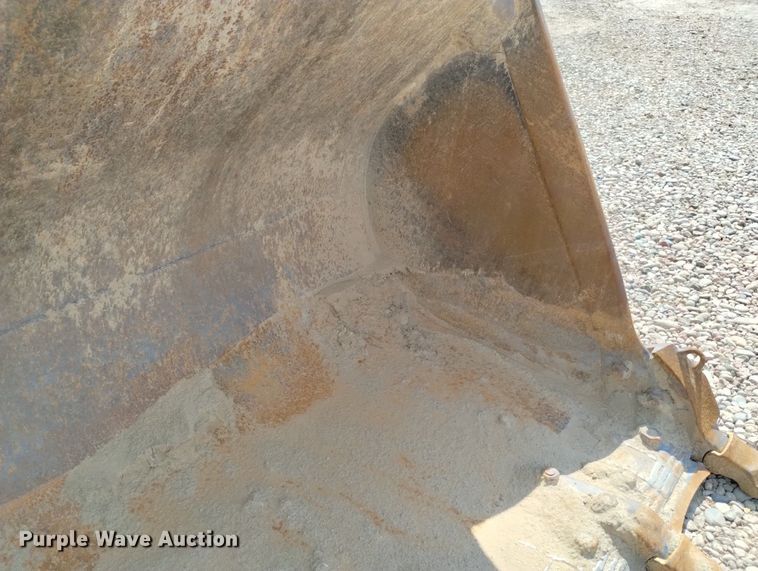 image for item DR1320 2010 Caterpillar 966H  wheel loader