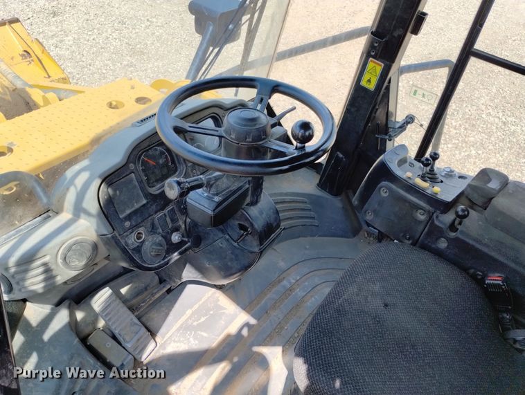 image for item DR1320 2010 Caterpillar 966H  wheel loader