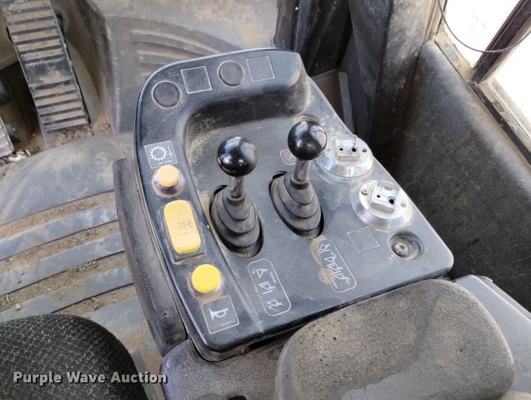 image for item DR1320 2010 Caterpillar 966H  wheel loader