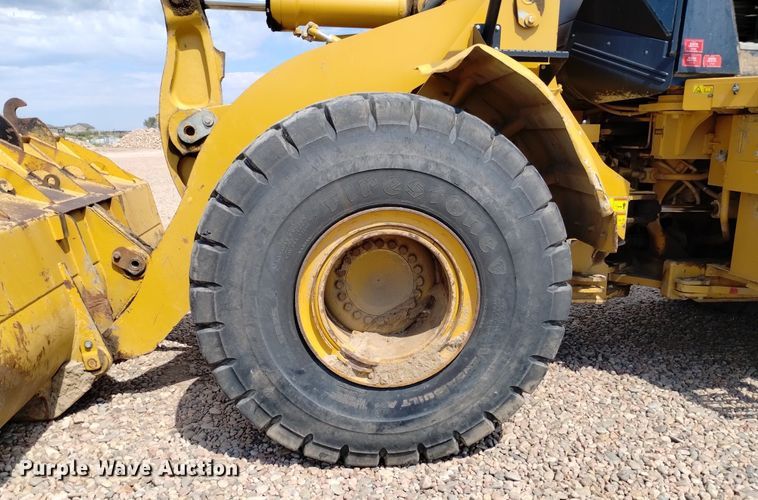 image for item DR1320 2010 Caterpillar 966H  wheel loader