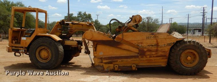 image for item DR1982 1977 Caterpillar 613B  elevating scraper