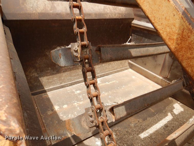 image for item DR1982 1977 Caterpillar 613B  elevating scraper