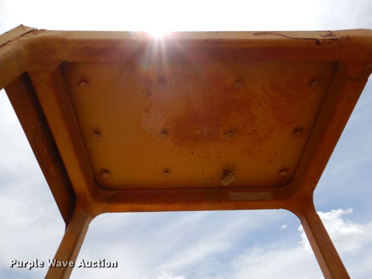 image for item DR1982 1977 Caterpillar 613B  elevating scraper