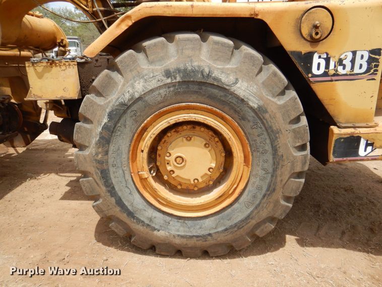 image for item DR1982 1977 Caterpillar 613B  elevating scraper